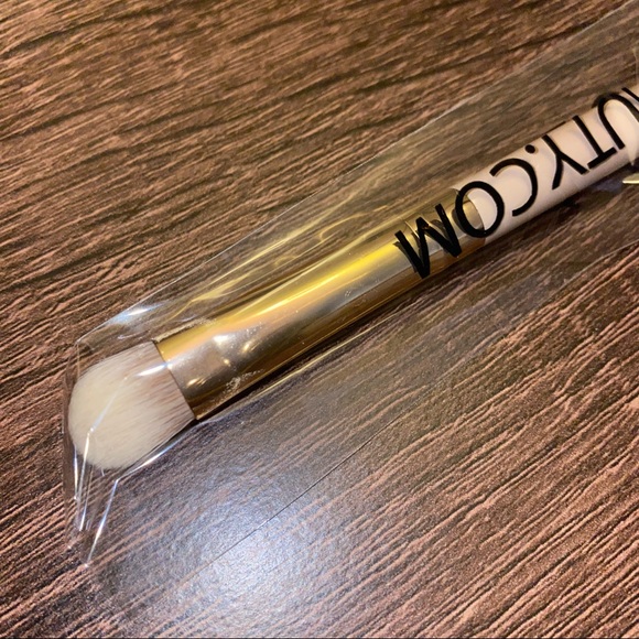 LUXIE BEAUTY 209 Large Shader Summer Daze Tan Makeup Brush, Orange Pink Ombre - Picture 2 of 4